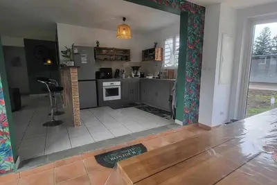 Image de Maison de charme avec terrain de pétanque privatisé, borne de recharge