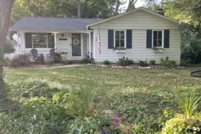Image de Pet Friendly Annapolis Cottage that Backs Up to Stunning Quiet Waters Park! !