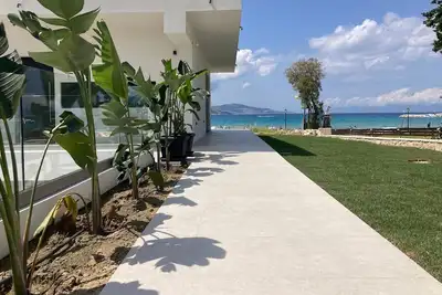 Image de Ayïa suites - Beachfront apartment rentals