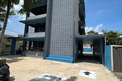 Spacious San Juan Full Floor Apartment