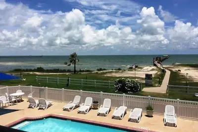 Image de Waterfront, Romantic, Views, Pool/Hot tub, Kitchen, 2 TVs, Fishing Pier, Wifi