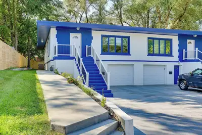 Image de Charming Omaha Getaway - 3 Mi to Baxter Arena!