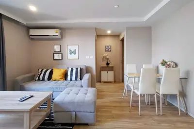 Image de 2Bed Apartment\/SurasakBTS Sathorn \/Free Pool&Gym