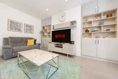 Image de Elegant 3-Bed Apartment in Greater London