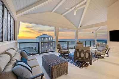 Image de Emerald View|Easy Beach Access|Unobstructed Gulf Views|Private Pool