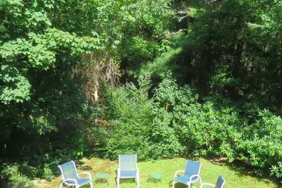 Image de Nature lovers delight! Quiet location close to beaches, stores and restaurants.
