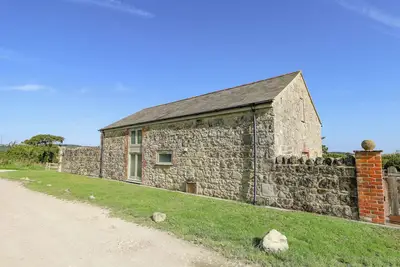Image de Garstons Barn, pet friendly, with a garden in Newport, Isle Of Wight