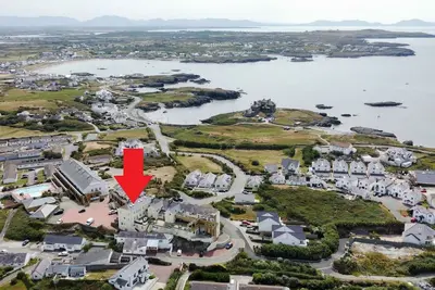 Image de Pass the Keys | Beautiful 3 bedroom apartment with Pool Access