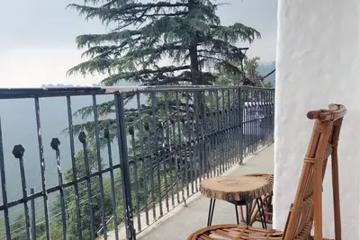 Image de Experience the beauty of nature at Bímil\/East. Relax in our cozy bed & breakfast