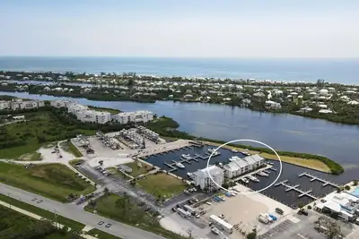 Image de Manatee Harbor: Marina, Heated Pool/Spa, Ferry to Island, Private/Public Beaches