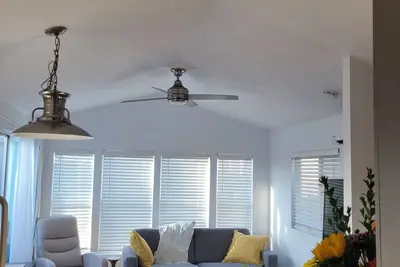 Image de Leucadia Charming Beach Cottage 2 blocks to beach. Private yard & outdoor shower