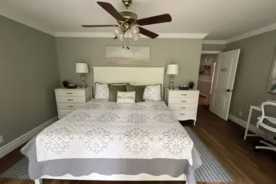 Image de Tudor Pines Bed & Breakfast (plus event/film/wedding venue)