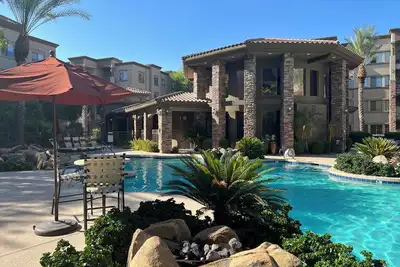 Phoenix Snowbird Oasis