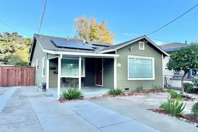 Image de Serene 2br Bungalow - Parking + Laundry + Sleep 6
