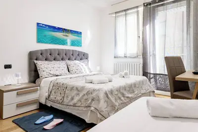 Image de Luxury Centrally located Private Apartment in city center of Venice, Mestre.
