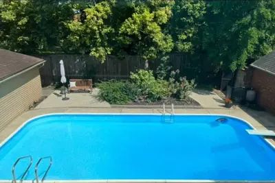 Image de Blue Moon Cottage: Music Room, Inground Pool