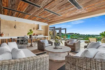 Image de 3TTRp · Villa Olive-Nto | Live the dream!