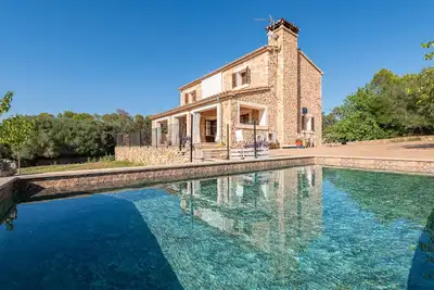 Image de Maison de campagne \"Ca Na Capellana\" avec vue sur les montagnes, piscine privée et Wi-Fi