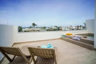 Image de Elegant and spacious Penthouse with Ocean View