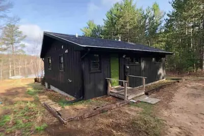 Image de Dog-Friendly Cabin on Private, No-Motor Nature Lake