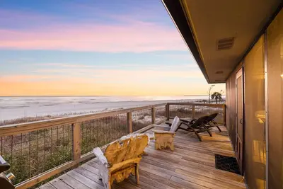 Image de Fall Dates Available! Views, Views, and more Views! Ocean Front! Port St. Joe!