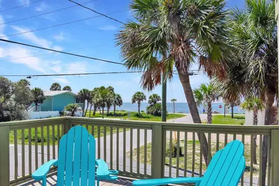 Image de Beach Access - Sleeps 4 in Mxb - Beach View Upper