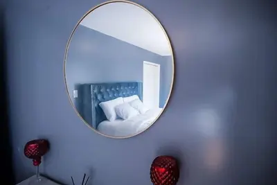 Image de Home Away From Home