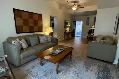 Image de New - Retreat at River's Edge<br>