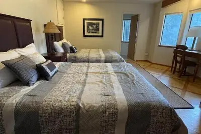 Image de New Hunter House Retreat - 10. 6 mi from Yosemite<br>