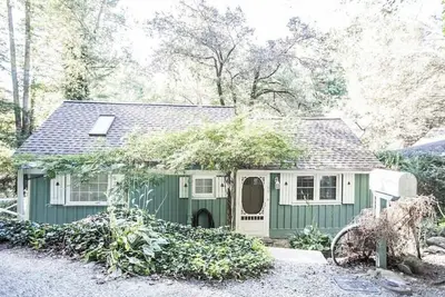 Image de Cozy Cottage Close to downtown