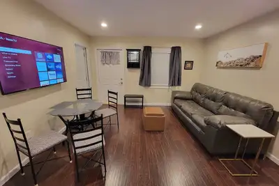 Image de Private Small 3br Vacation House