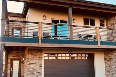 4br Spacious Townhome-Minutes from Downtown Moab!