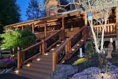 Image de Stoney Ridge Lodge, 10k sq. ft. Beautiful Log Relaxing Luxury. Vacation/Wedding