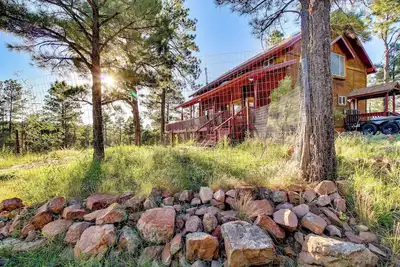 Image de Dreamy Deck: Show Low Cabin on Over 2 Acres!
