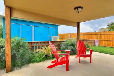 Image de Siesta Villa- Covered Patio | Pet friendly