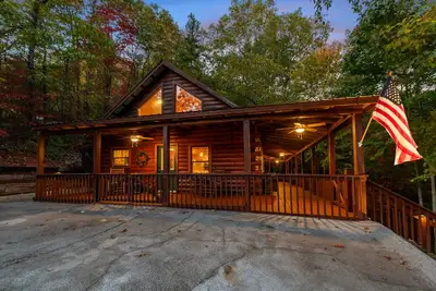 Image de Sweet Serenity Cabin located in the Beautiful Blue Ridge Mountains