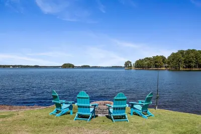 Image de Vintage Sunrise House | Lake Murray Big Views