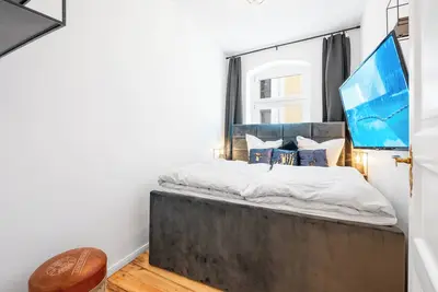 Image de Friedrichshain Elegance: Central Designer Flat