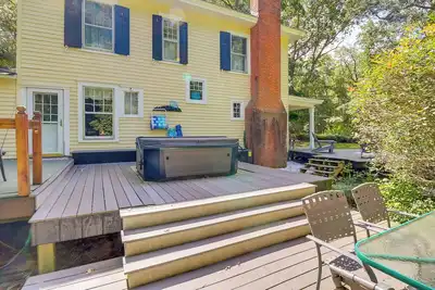 Image de Waterfront Millington Vacation Rental w\/ Hot Tub!