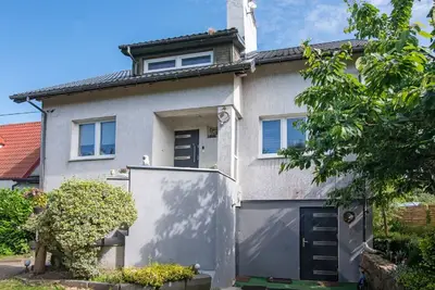 Image de Agréable appartement dans une maison de vacances avec Wifi, Tv, patio, animaux admis et parking