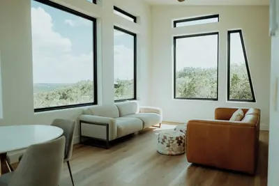 Image de Overlook Tower - Views, Hot Tub, Rv/Tesla Hookup & Plenty of Parking!
