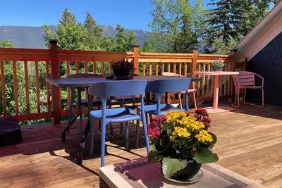 Image de Historic Glacier Getaway~20 mins to Glacier National Park and 10mins to airport!