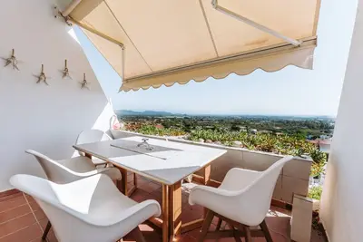 Image de Maison de vacances 'Terrazza Panoramica' avec vue sur la mer, terrasse et climatisation