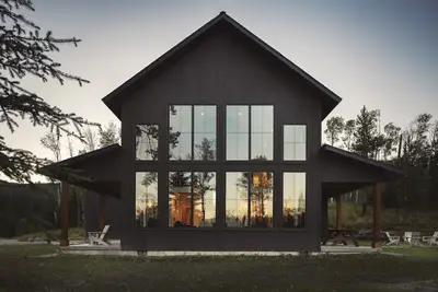 Image de Modern Luxury Home with Hot Tub Near the Tetons, Targhee and Jackson Hole