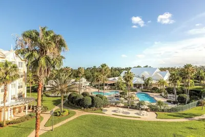 Image de 4 Bedroom Presidential Condo, Sleeps 14, International Drive, Kingstown Reef! !