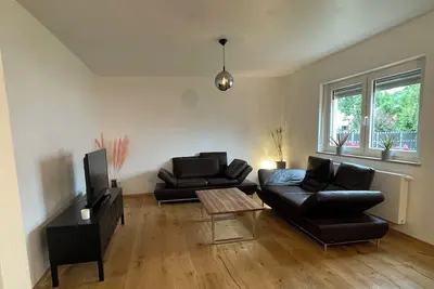Image de Moderne Ferienwohnung mit Großer Terrasse im Fränkischen Seenland