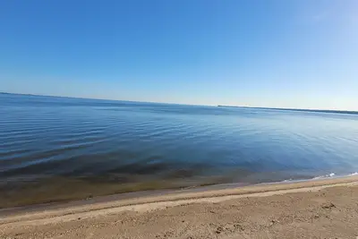 Image de Waterfront Cottage with sand beach near Lambeau & Door County!