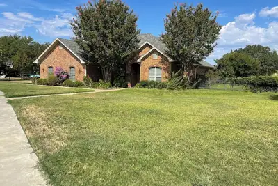 Image de 2300 sq ft home with pool and hot tub. Overlooking golf course and sunsets. <br>