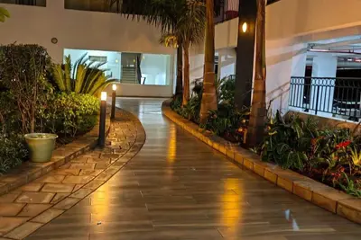 Image de Serene, Cozy, comfort, secure and proximity to social amenities is guaranteed