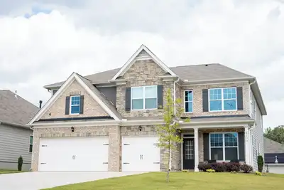 Image de Home away from home that's 15 minutes from airport and 25 minutes from Midtown